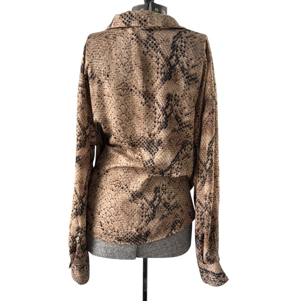 Snakeskin Print Button-Up Blouse Worthington Size XXL - Picture 3 of 5